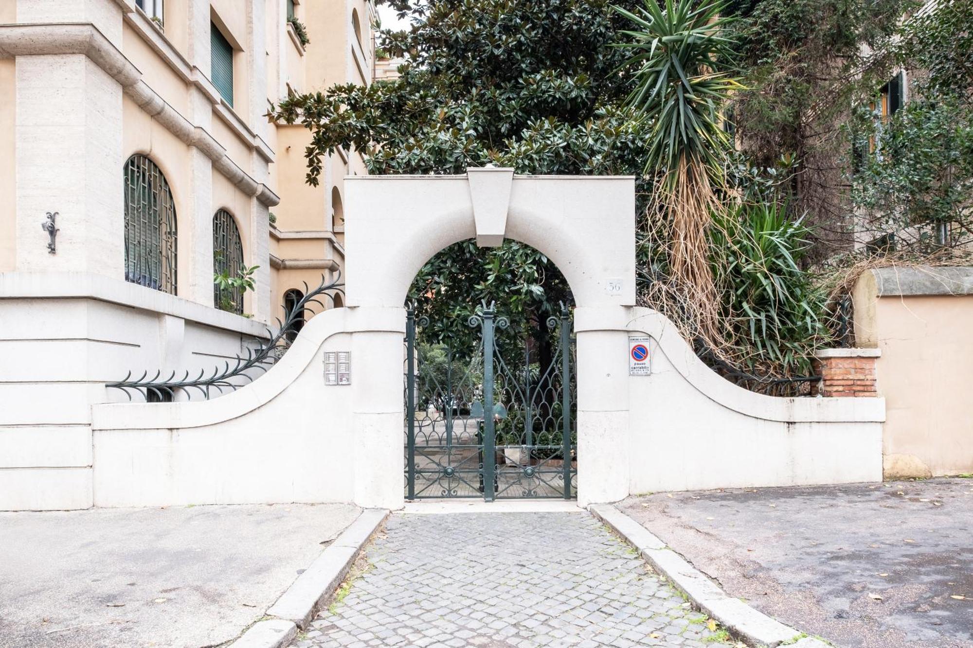 Vatican36 Guest House 罗马 外观 照片